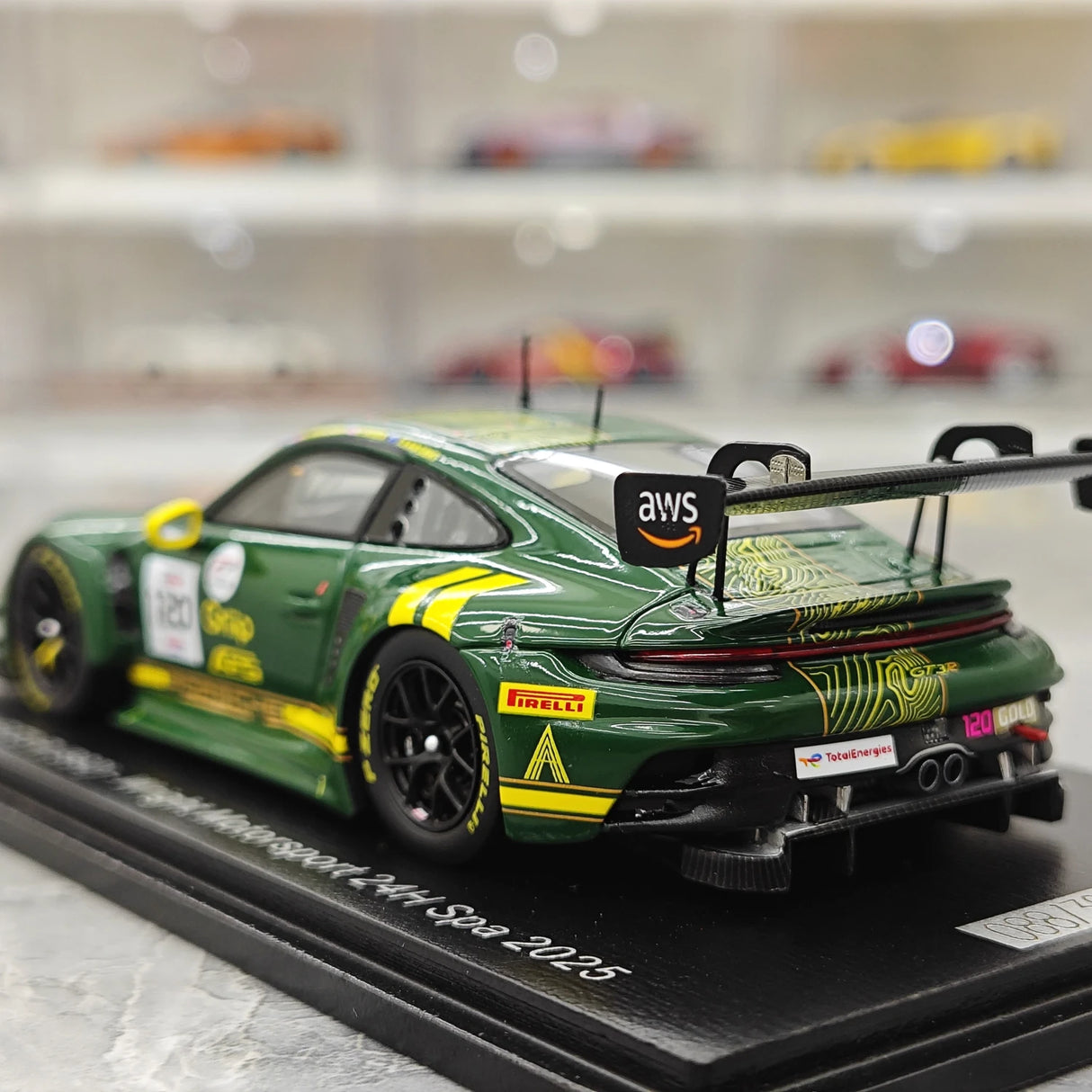 Porsche 2025 911 GT3 R 992 #120 ライト・モータースポーツ 24時間スパ 1:43 レジンコレクティブルモデル - ビュー6