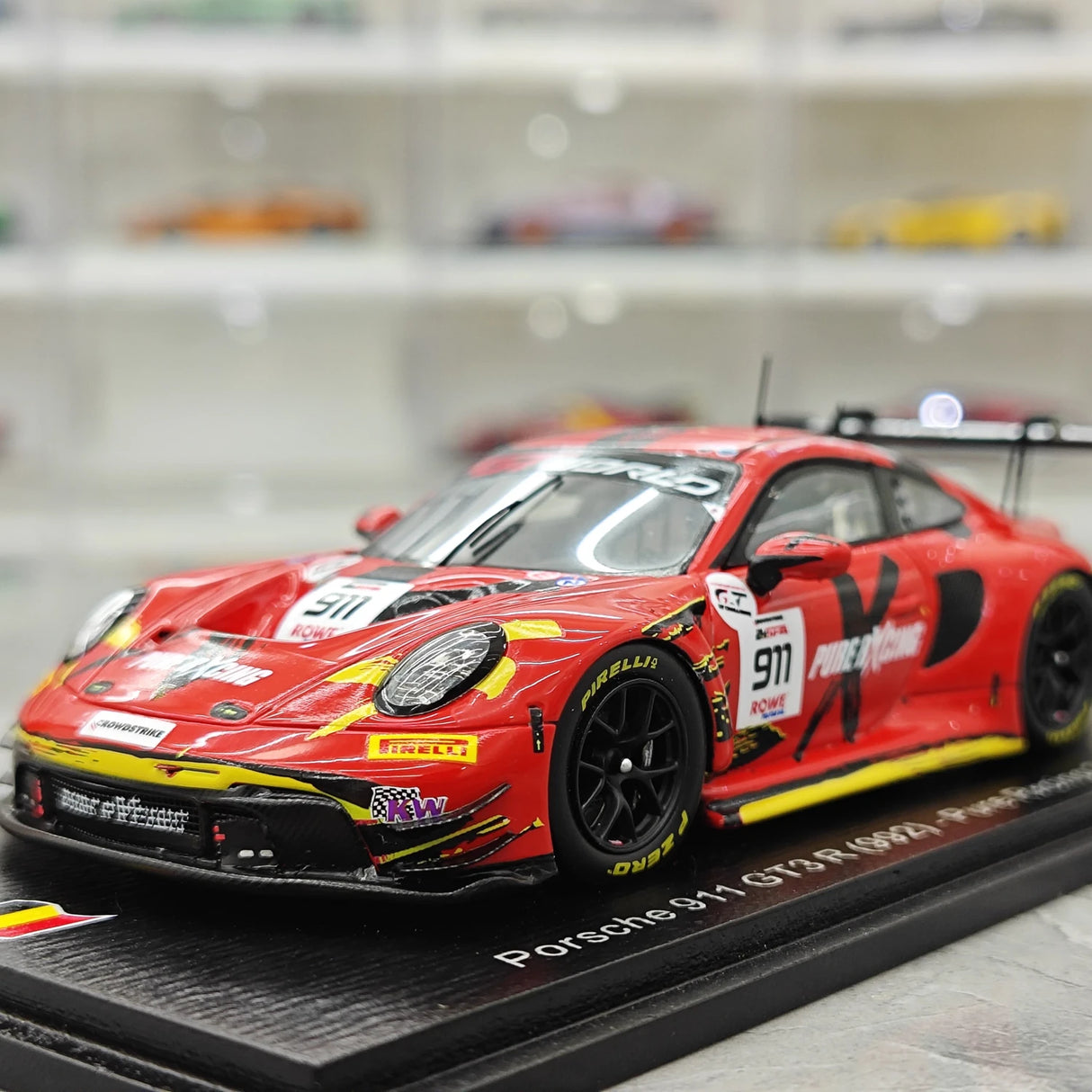 Porsche 2025 911 GT3 R 992 #911 퓨어 Rxcing 24시간 스파 1:43 레진 수집 모델 - 뷰 3