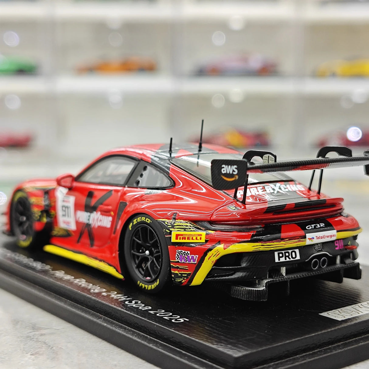 Porsche 2025 911 GT3 R 992 #911 퓨어 Rxcing 24시간 스파 1:43 레진 수집 모델 - 뷰 6