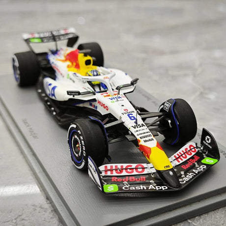 1:43 Racing Bulls 2025 VCARB 02 #6 japonês GP Isack Hadjar F1 modelo de resina da Spark - ver 10