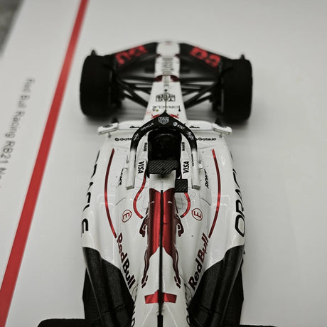 1:43 Red Bull 2025 RB21 #1 japanischer GP Max Verstappen F1 Harzmodellauto von Spark – siehe 12