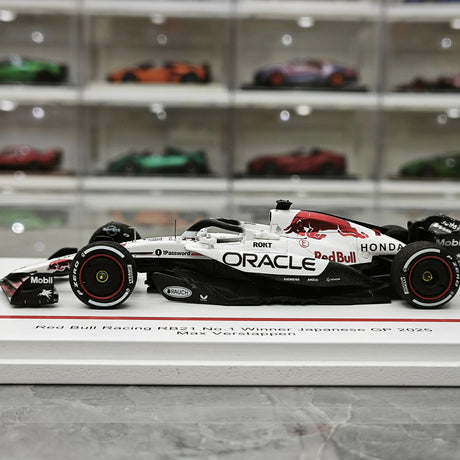 1:43 Red Bull 2025 RB21 #1 japanischer GP Max Verstappen F1 Resin-Modell von Spark – Ansicht 5