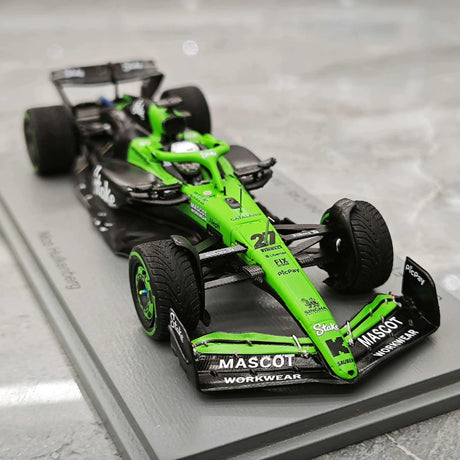 1:43 Sauber 2025 C45 #27 GP britânico Nico Hulkenberg F1 modelo de carro em resina da Spark - ver 10