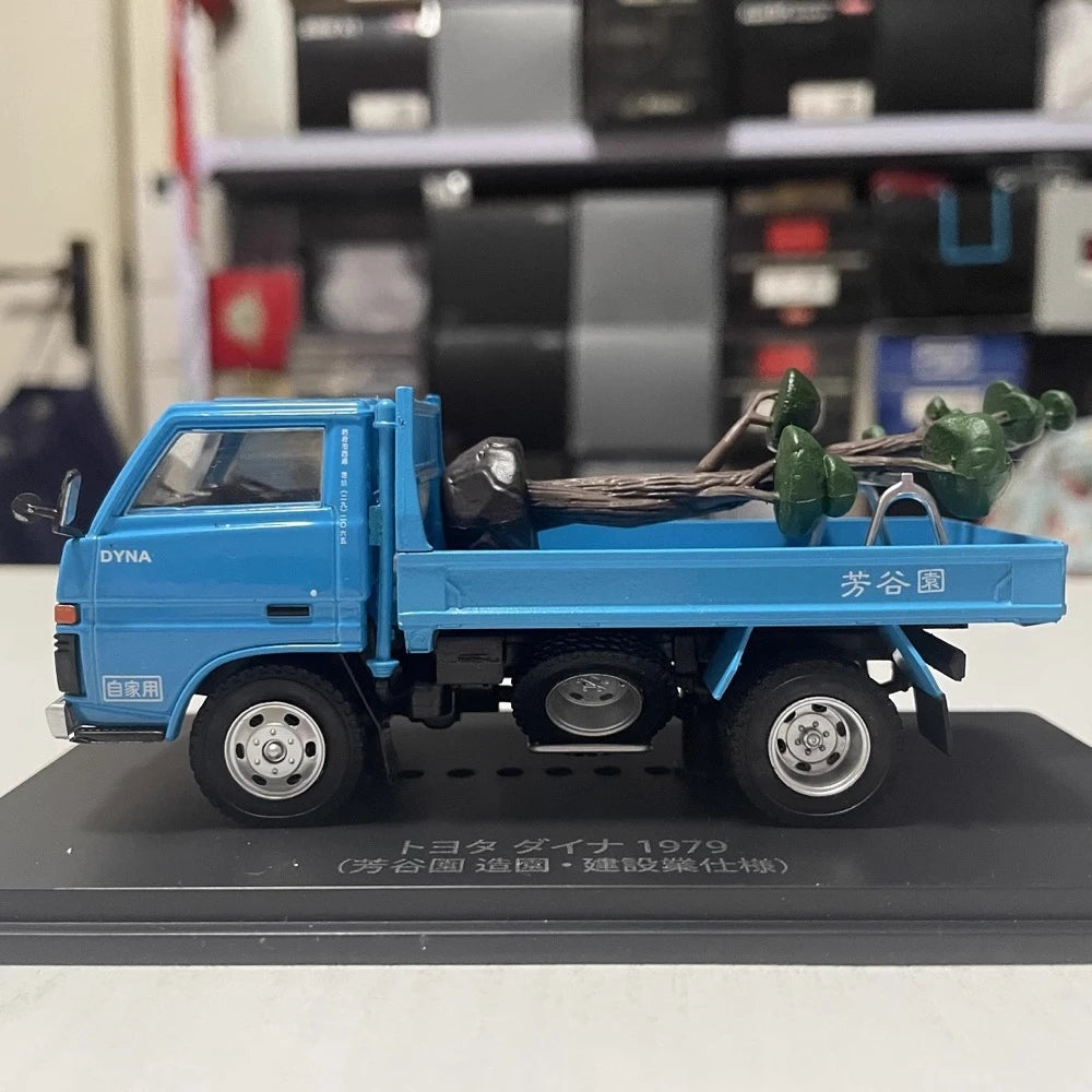 [Spark] 1:43 Toyota 1979 Dyna Truck Blue Model Car Resin