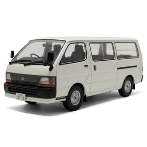 [Spark] 1:43 Toyota 1993 Hiace H100 wit modelauto Hars