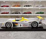 [Spark] 1:18 Audi 2000 R8 #8 Winner 24h Le Mans Model Car Resin / Closed Body