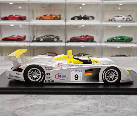 [Spark] 1:18 Audi 2000 R8 #8 Winner 24h Le Mans modelauto Hars / Closed Body