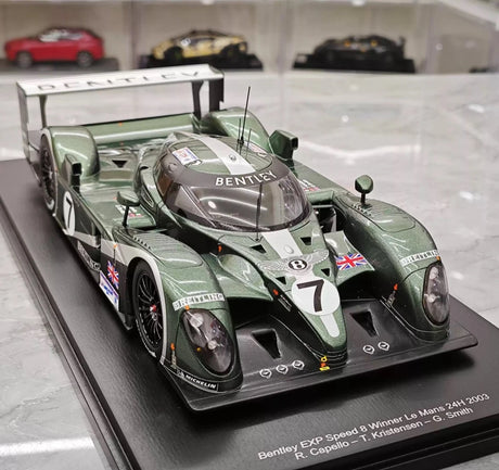 [Spark] 1:18 Bentley 2003 EXP Speed 8 #7 Le Mans Winner modelauto Hars / Closed Body