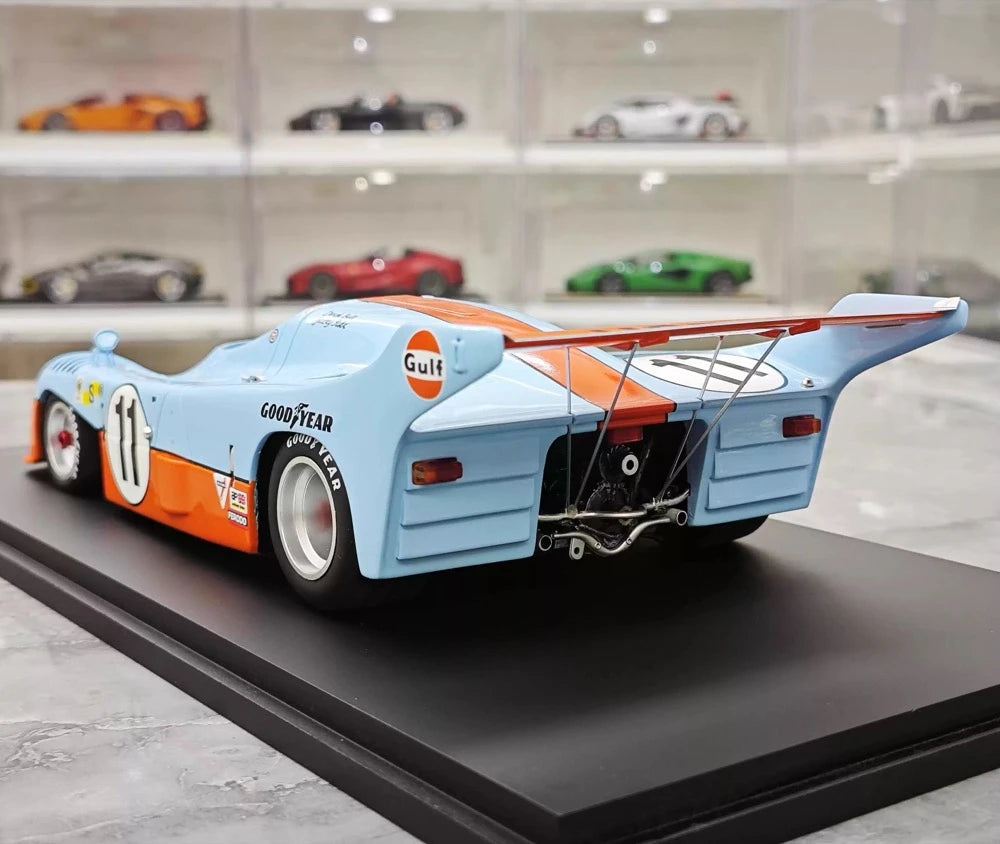 [Spark] 1:18 Gulf Mirage 1975 GR8 #11 Winner 24 Le Mans modellbil resin / Closed Body