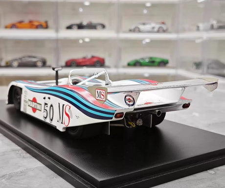 [Spark] 1:18 Lancia 1982 LC1 Martini #51 24h Le Mans modelauto Hars / Closed Body