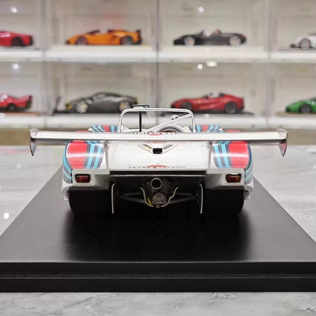 [Spark] 1:18 Lancia 1982 LC1 Martini #51 24h Le Mans modelauto Hars / Closed Body