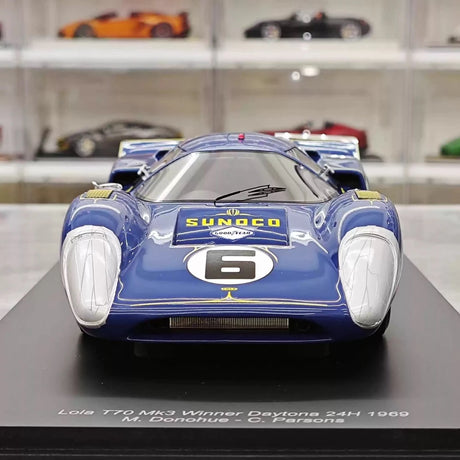 [Spark] 1:18 Lola 1969 T70 MK3 Daytona 24H #6 Winner modelauto Hars / Closed Body