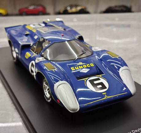 [Spark] 1:18 Lola 1969 T70 MK3 Daytona 24H #6 Winner modelauto Hars / Closed Body