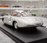 [Spark] 1:18 Mercedes-Benz 1952 300 SL #20 2nd 24h Le Mans modellbil harts / Closed Body