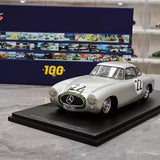[Spark] 1:18 Mercedes-Benz 1952 300 SL #22 24h Le Mans modellbil harts / Closed Body