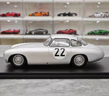 [Spark] 1:18 Mercedes-Benz 1952 300 SL #22 24h Le Mans modellbil harts / Closed Body