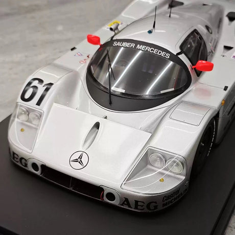 [Spark] 1:18 Mercedes-Benz 1989 C9 #61 Le Mans Sauber modelauto Hars / Closed Body