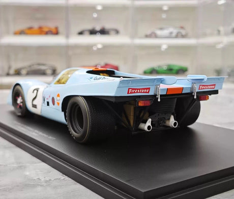 [Spark] 1:18 Porsche 1971 917K Daytona 24H #2 Winner modelauto Hars / Closed Body