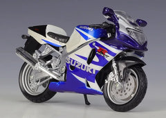 1:18 Suzuki 2002 GSX-R750 Motorcycle Model