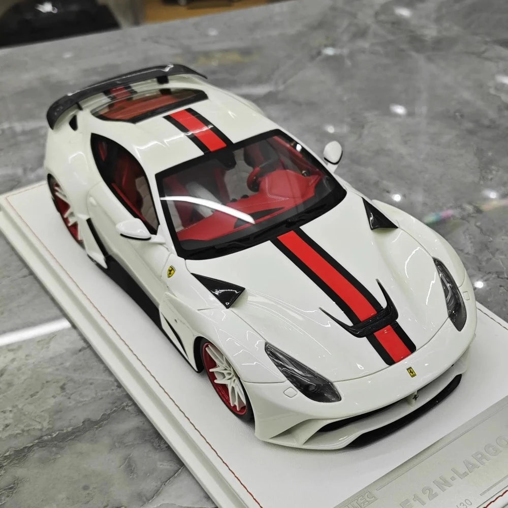 [TE] 1:18 Ferrari 2016 F12 N-Largo S White Model Car Resin