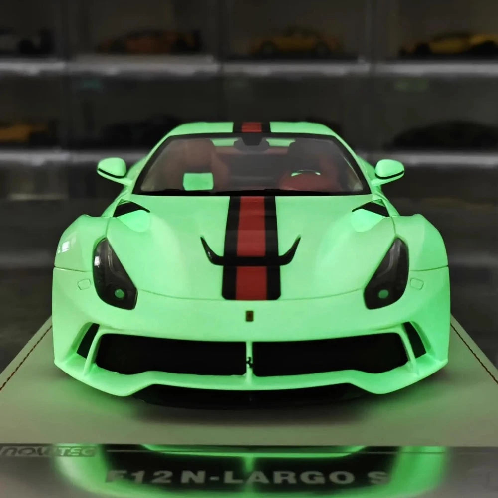 [TE] 1:18 Ferrari 2016 F12 N-Largo S White Model Car Resin