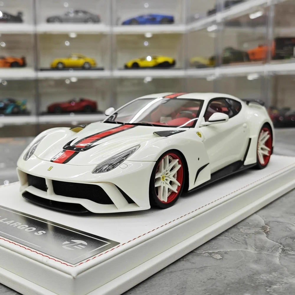 [TE] 1:18 Ferrari 2016 F12 N-Largo S ホワイト モデルカー レジン