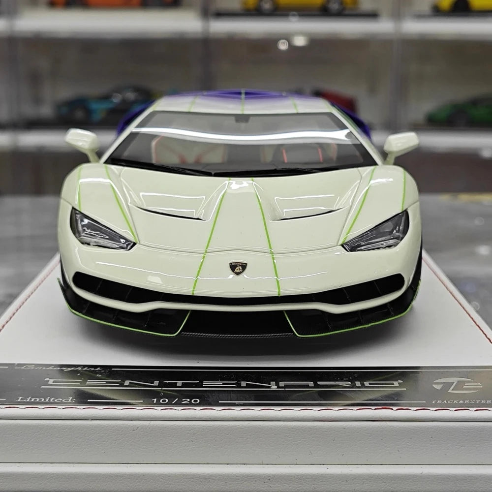 [TE] 1:18 Lamborghini 2016 Centenario LP770-4 Gradient Model Car Resin