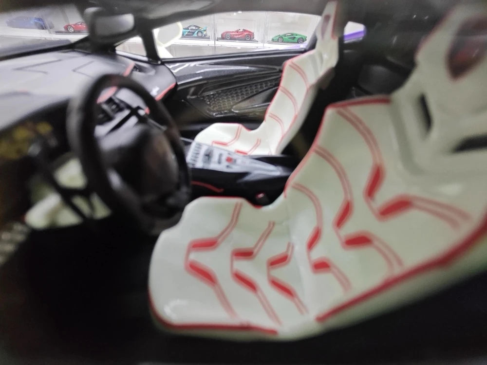 [TE] 1:18 Lamborghini 2016 Centenario LP770-4 Gradient モデルカー レジン
