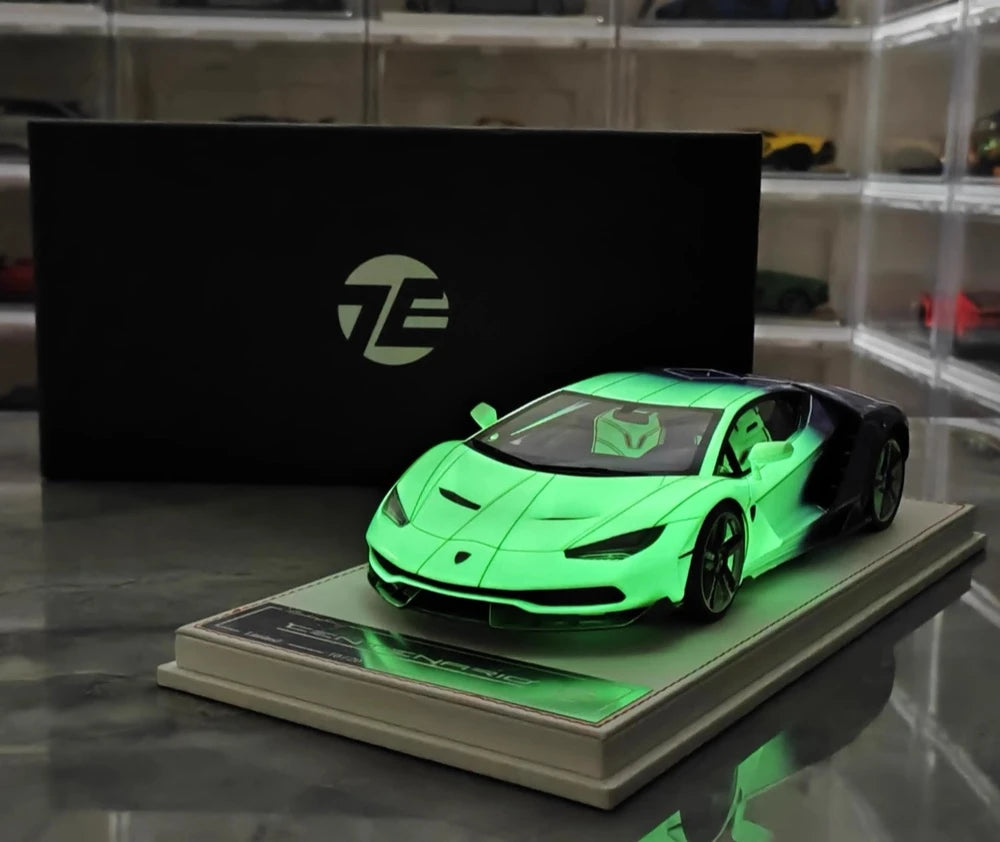 [TE] 1:18 Lamborghini 2016 Centenario LP770-4 Gradient モデルカー レジン