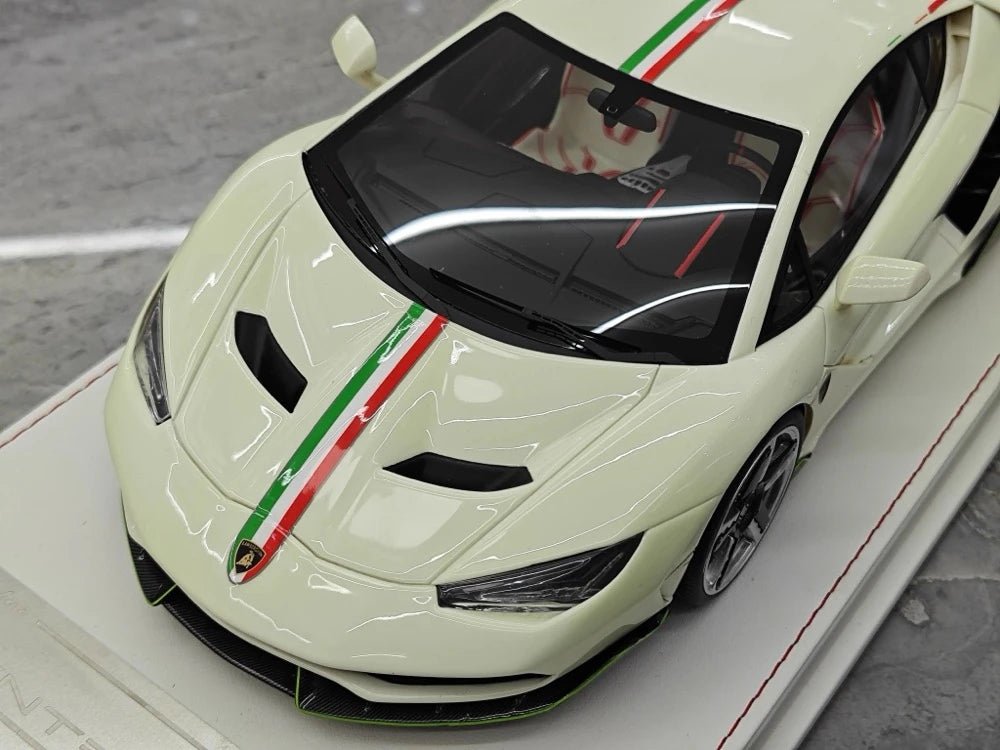 [TE] 1:18 Lamborghini 2016 Centenario LP770-4 White Model Car Resin