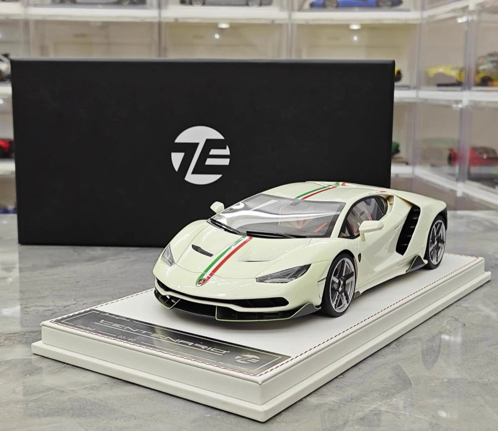 [TE] 1:18 Lamborghini 2016 Centenario LP770-4 White Model Car Resin
