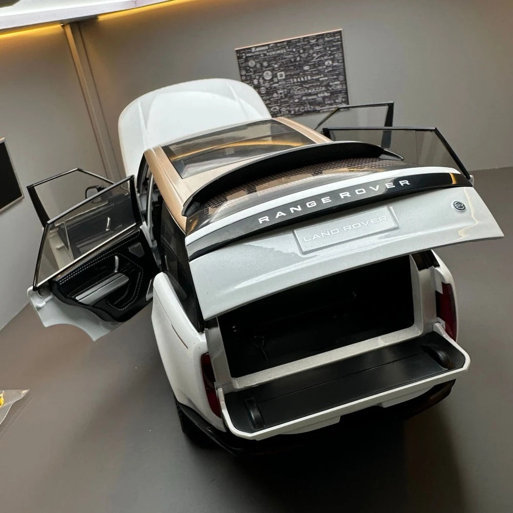 [TOY] 1:18 Land Rover 2022 Range Rover SV L460 Model Car Die-Cast