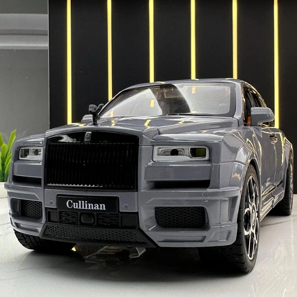 [TOY] 1:20 Rolls-Royce 2018 Cullinan grigio modellino di auto Die-Cast