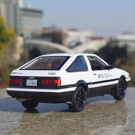 Toyota 1983 Corolla AE86 Initial D 1:20 – Model wyświetlacza odlewanego