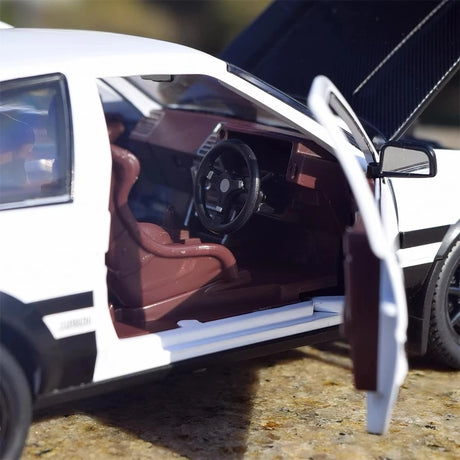 Toyota 1983 Corolla AE86 Initial D 1:20 – Model wyświetlacza odlewanego