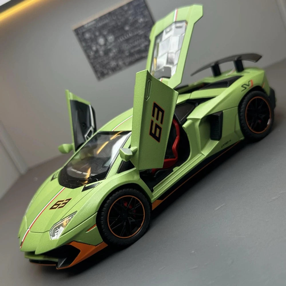 [TOY] 1:22 Lamborghini 2019 Aventador SVJ LP780-4 Green Model Car Die-Cast