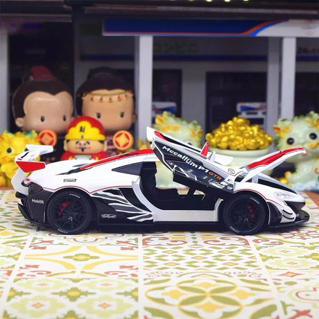 McLaren 2013 P1 GTR branco 1:22 – modelo de exposição em metal fundido
