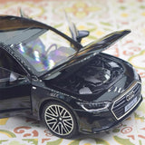 Audi 2018 A7 Black 1:24 – model wyświetlacza odlewany z odlewu