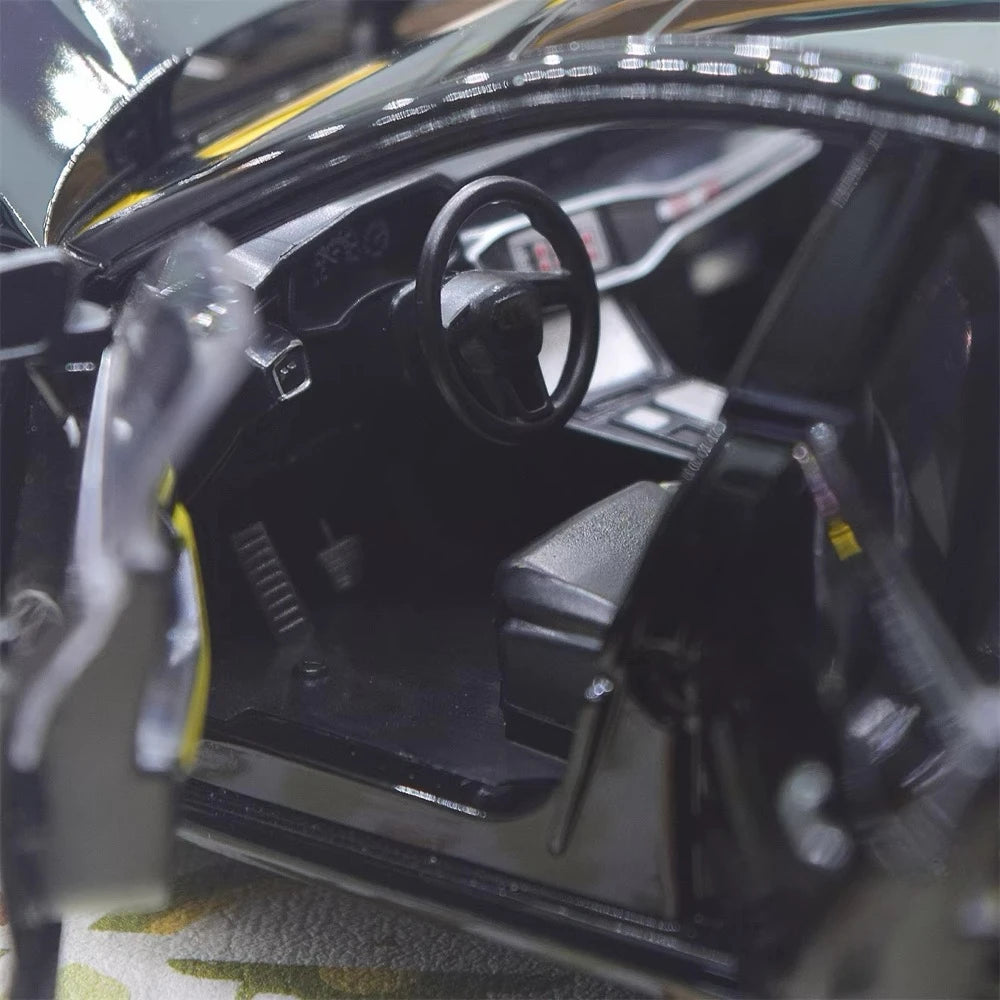 Audi 2018 A7 Black 1:24 – model wyświetlacza odlewany z odlewu