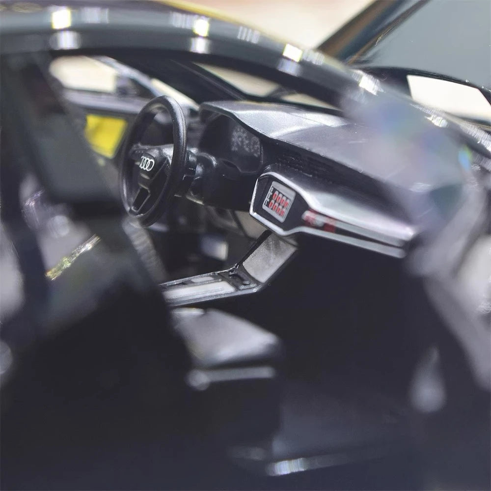 Audi 2018 A7 Black 1:24 – model wyświetlacza odlewany z odlewu