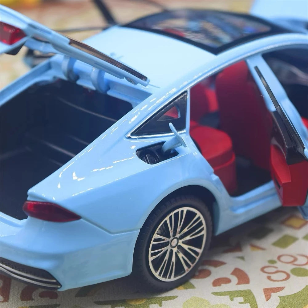 [TOY] 1:24 Audi 2018 A7 Blue Model Car Die-Cast