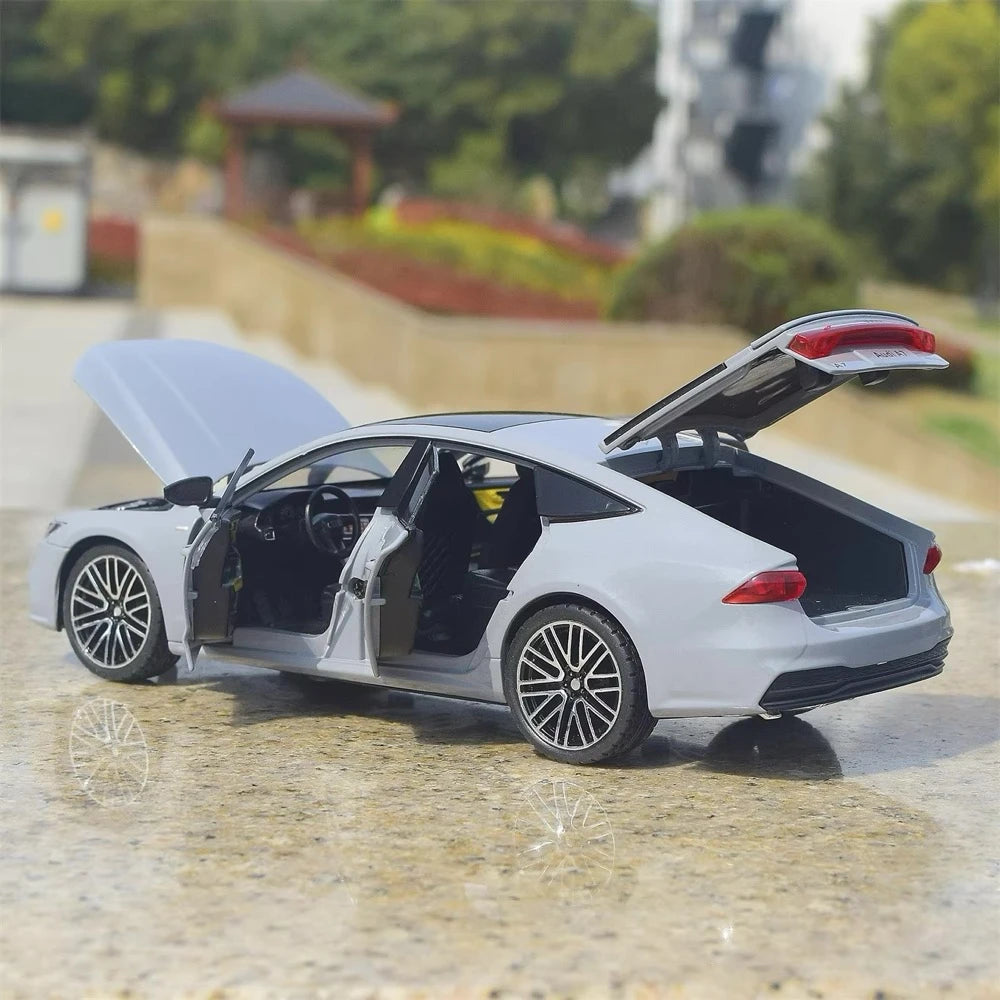[TOY] 1:24 Audi 2018 A7 Gray Model Car Die-Cast