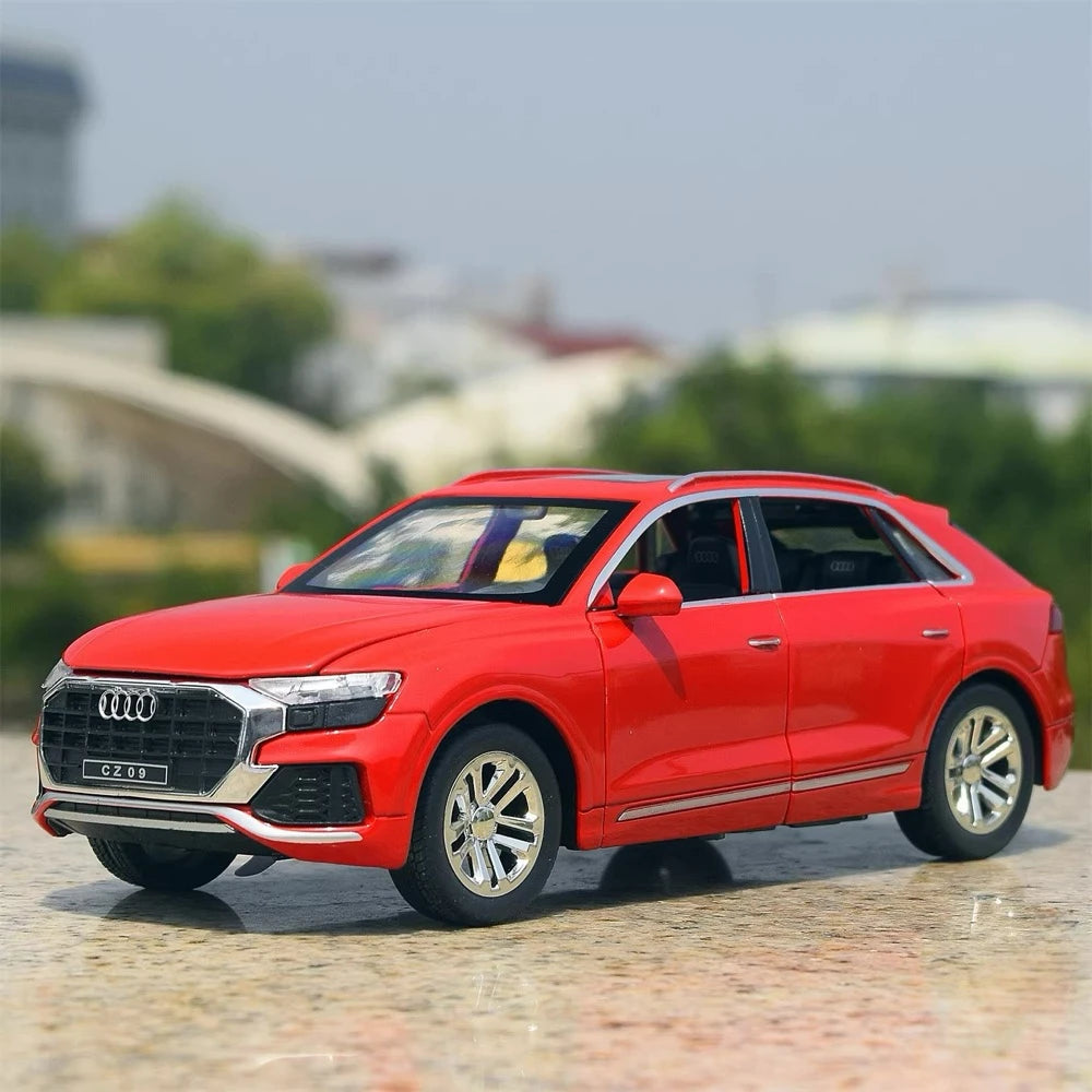 [TOY] 1:24 Audi 2018 Q8 rouge voiture miniature Die-Cast