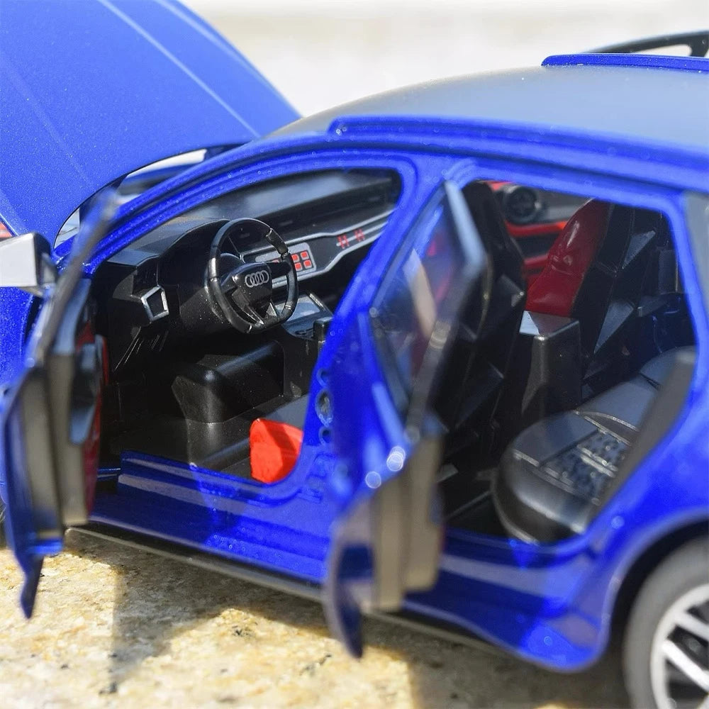 [TOY] 1:24 Audi 2019 RS6 C8 Blue Model Car Die-Cast