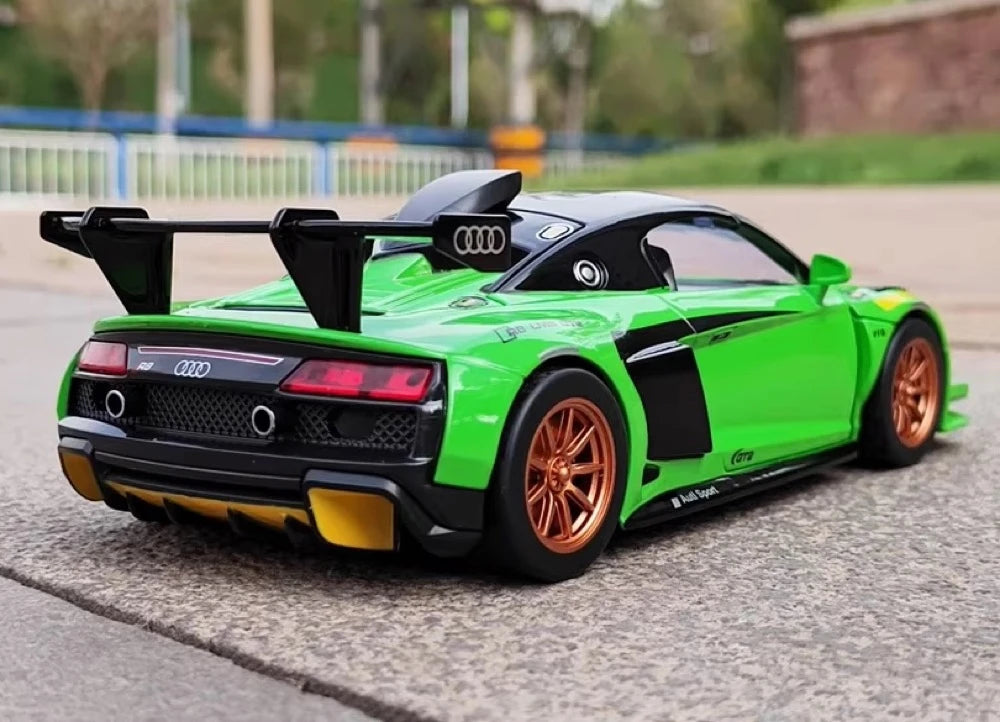 [TOY] 1:24 Audi 2020 R8 LMS GT2 グリーン モデルカー Die-Cast
