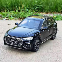 [TOY] 1:24 Audi 2021 Q5 nero modellino di auto Die-Cast