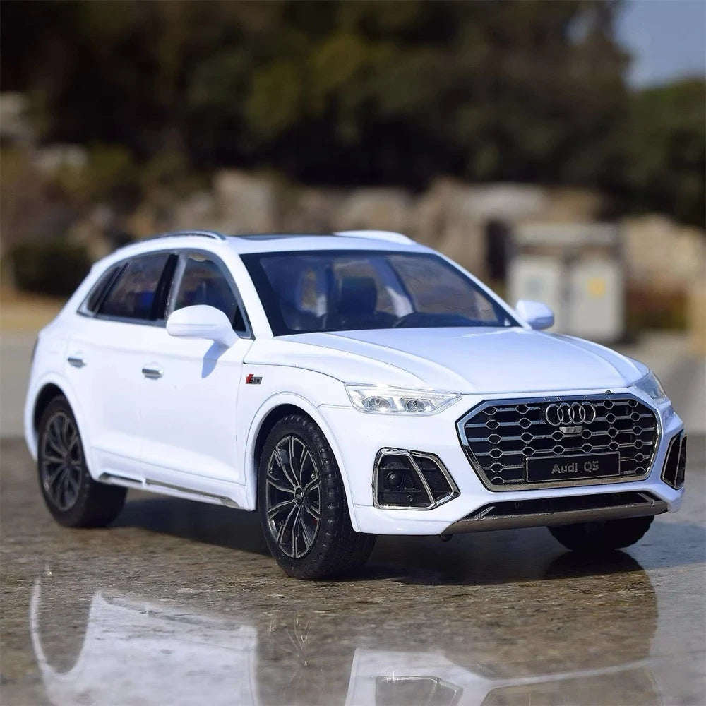 [TOY] 1:24 Audi 2021 Q5 White Model Car Die-Cast