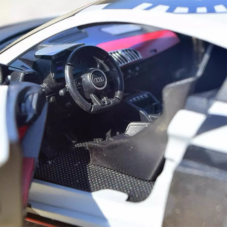 Audi 2021 R8 LMS GT3 MTM 1:24 – modelo de exposição em metal fundido