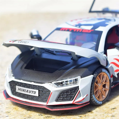 Audi 2021 R8 LMS GT3 MTM 1:24 – modelo de exposição em metal fundido