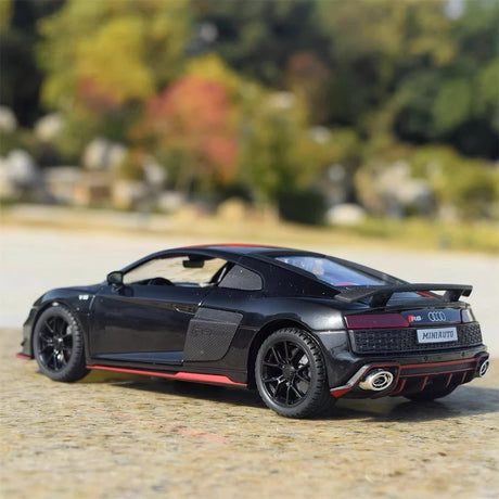 [TOY] 1:24 Audi 2021 R8 RWD nero modellino di auto Die-Cast